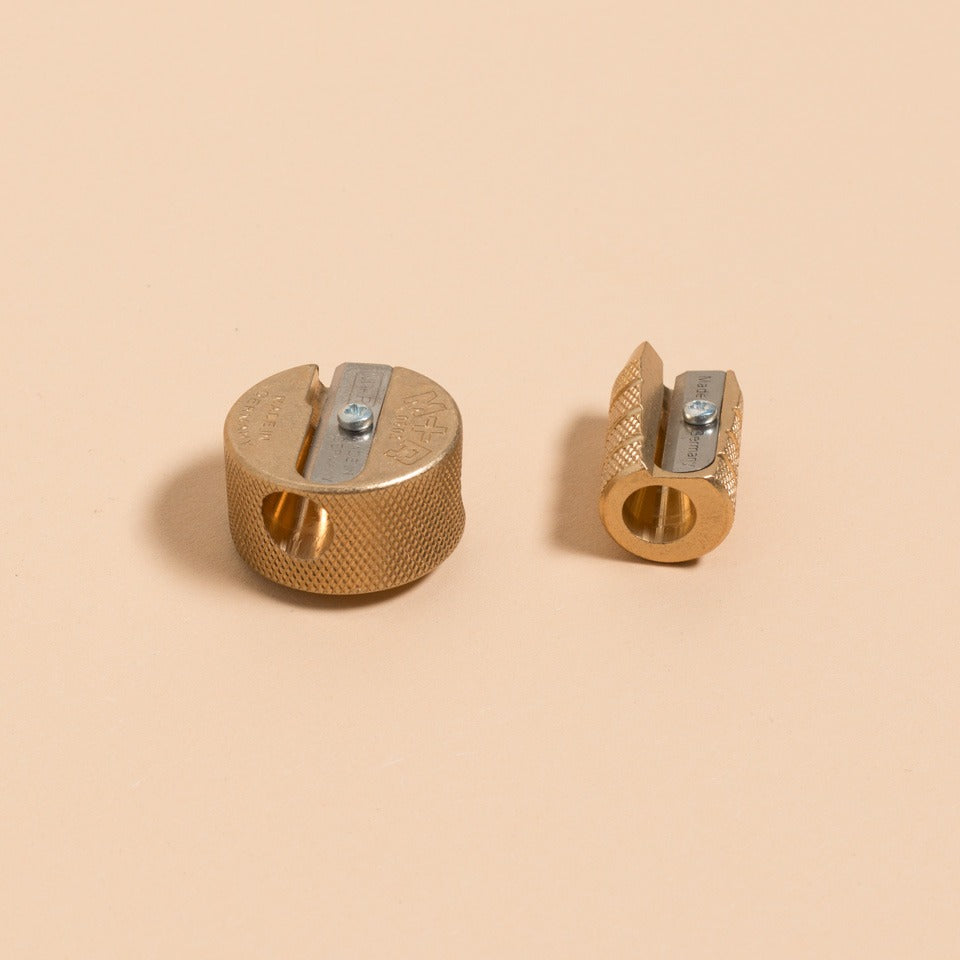 Spitzer »Granate« aus Messing