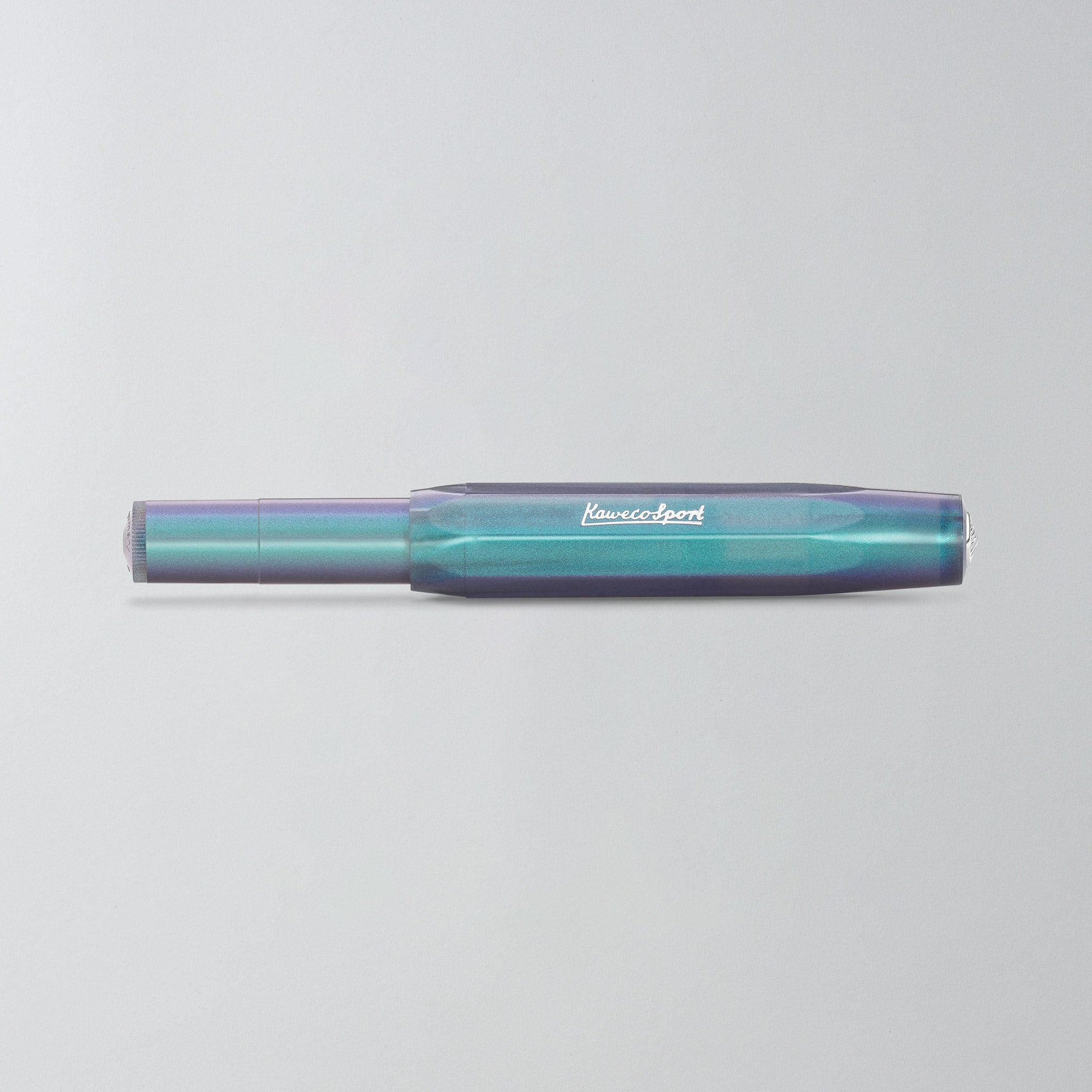 Geschlossener Füllhalter Lunar Sport in Shadow Blue