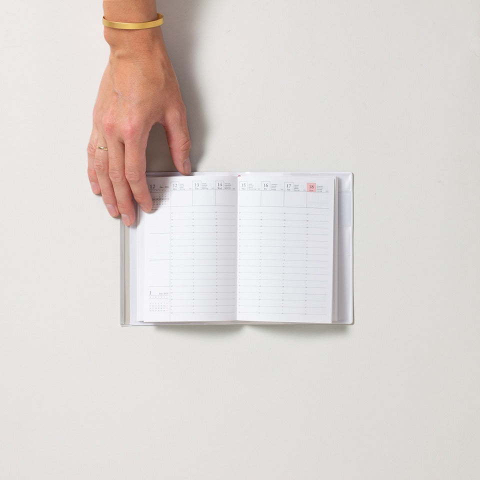 A6 Kalender 2025/26 mit Umschlagtasche Verlauf