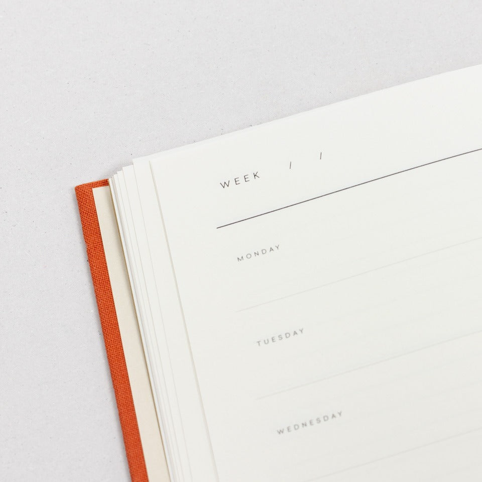 undatierter Kalender Notem rostrot / Even Weekly Journal