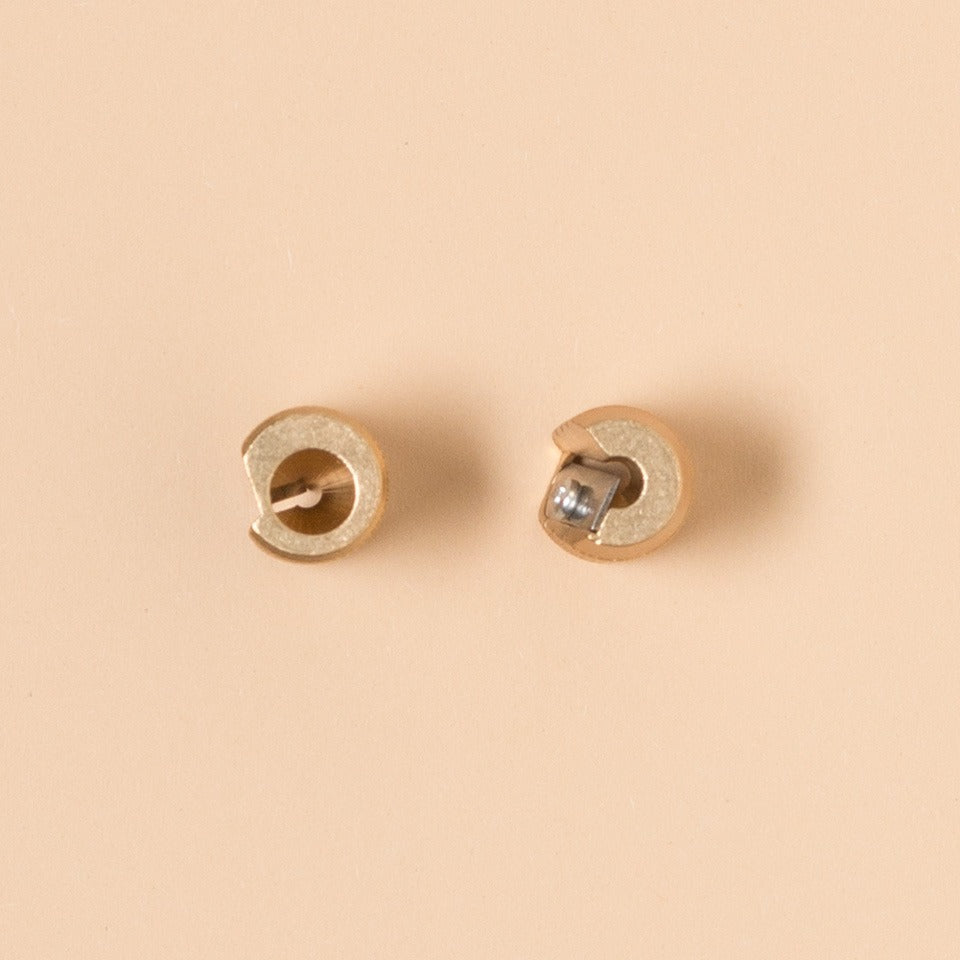 Spitzer »Granate« aus Messing