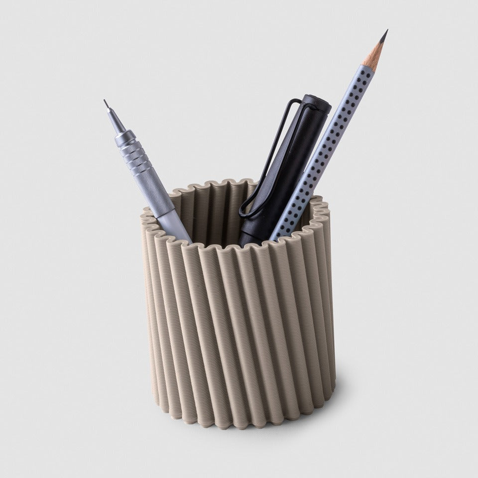 Stiftbecher Tilted Pot