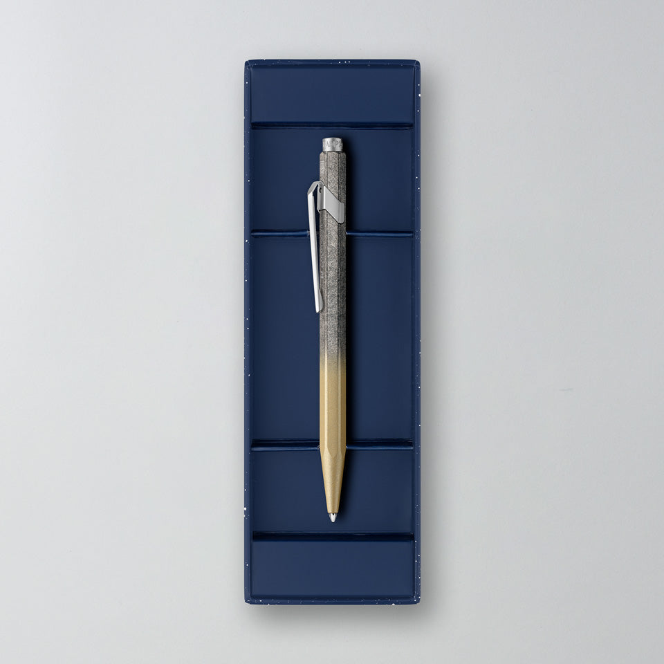 Caran d’Ache Kugelschreiber 849 Cosmic Blue – Kugelschreiber