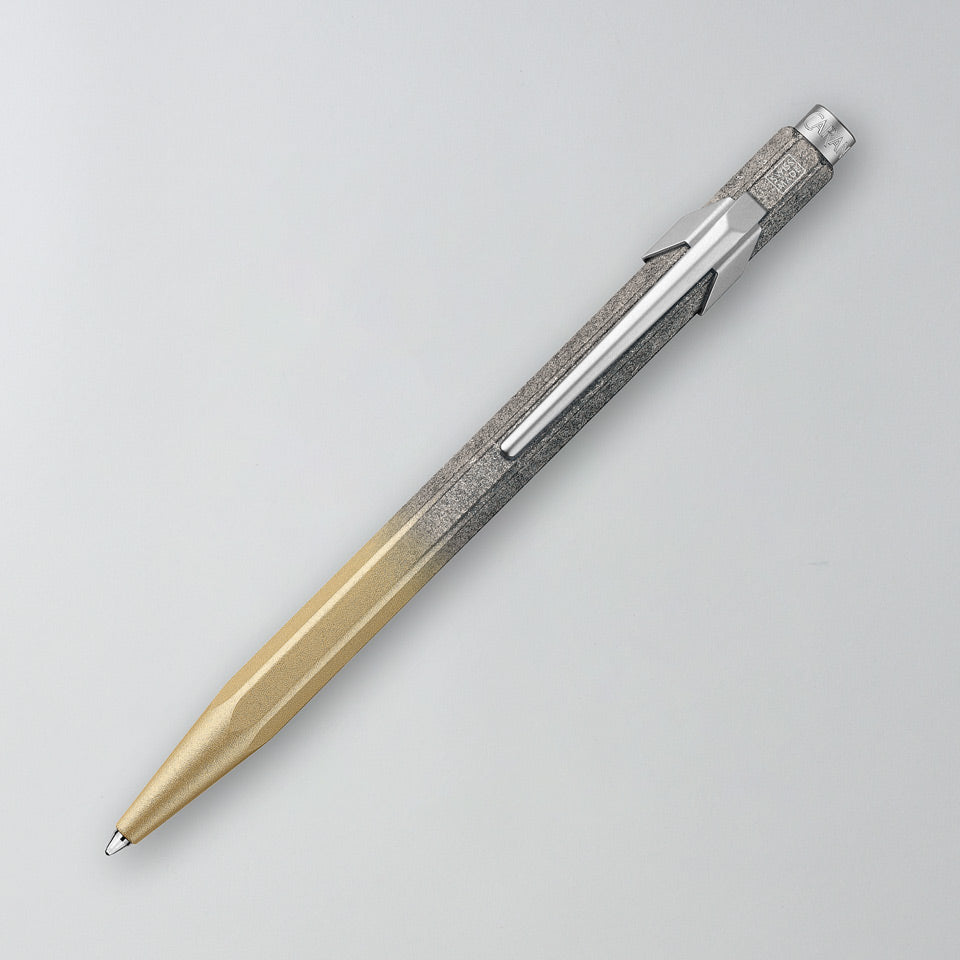 Caran d’Ache Kugelschreiber 849 Cosmic Blue – Kugelschreiber