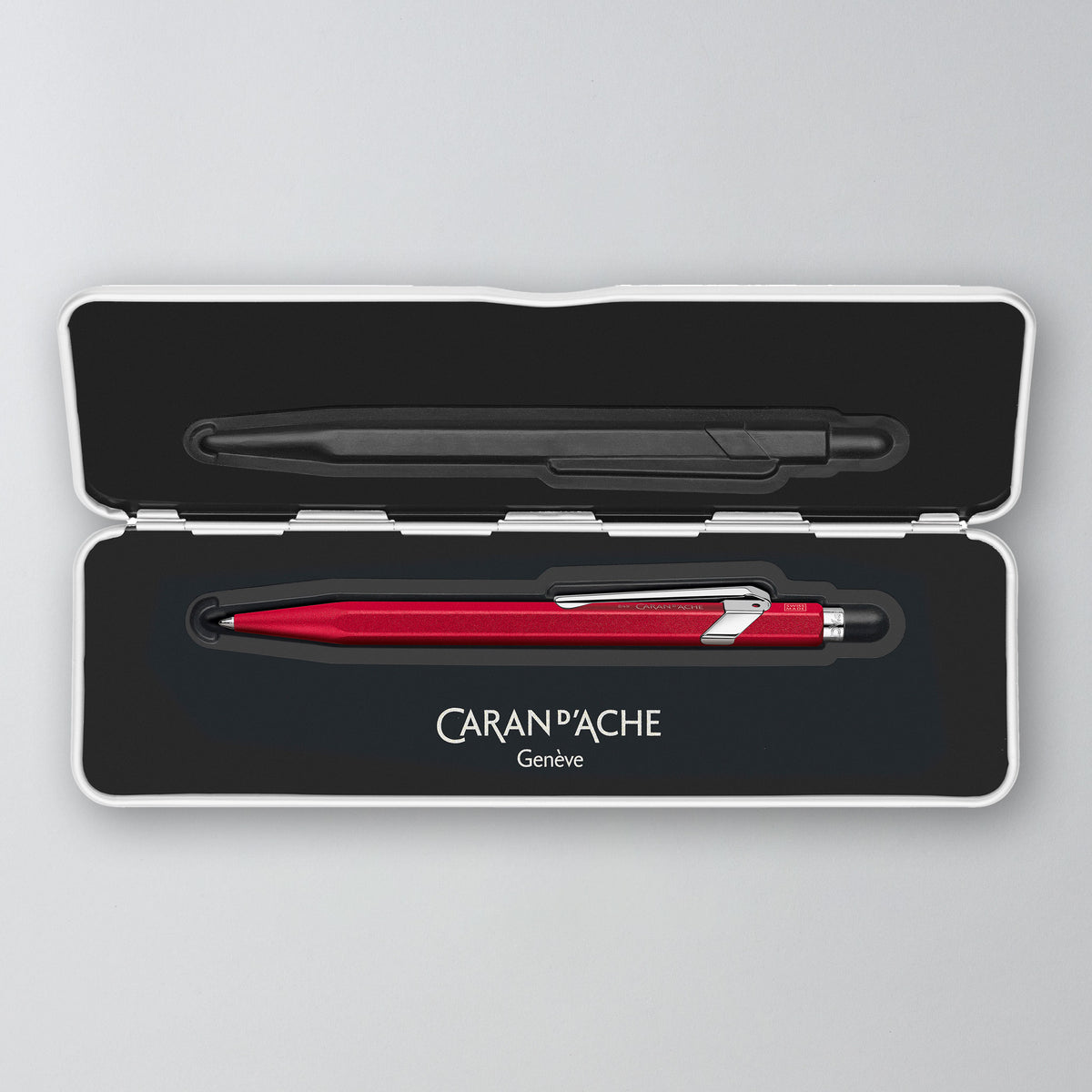 Metallbox mit Kugelschreiber 849 Colormat-X in Rot im Etui, Aufsicht