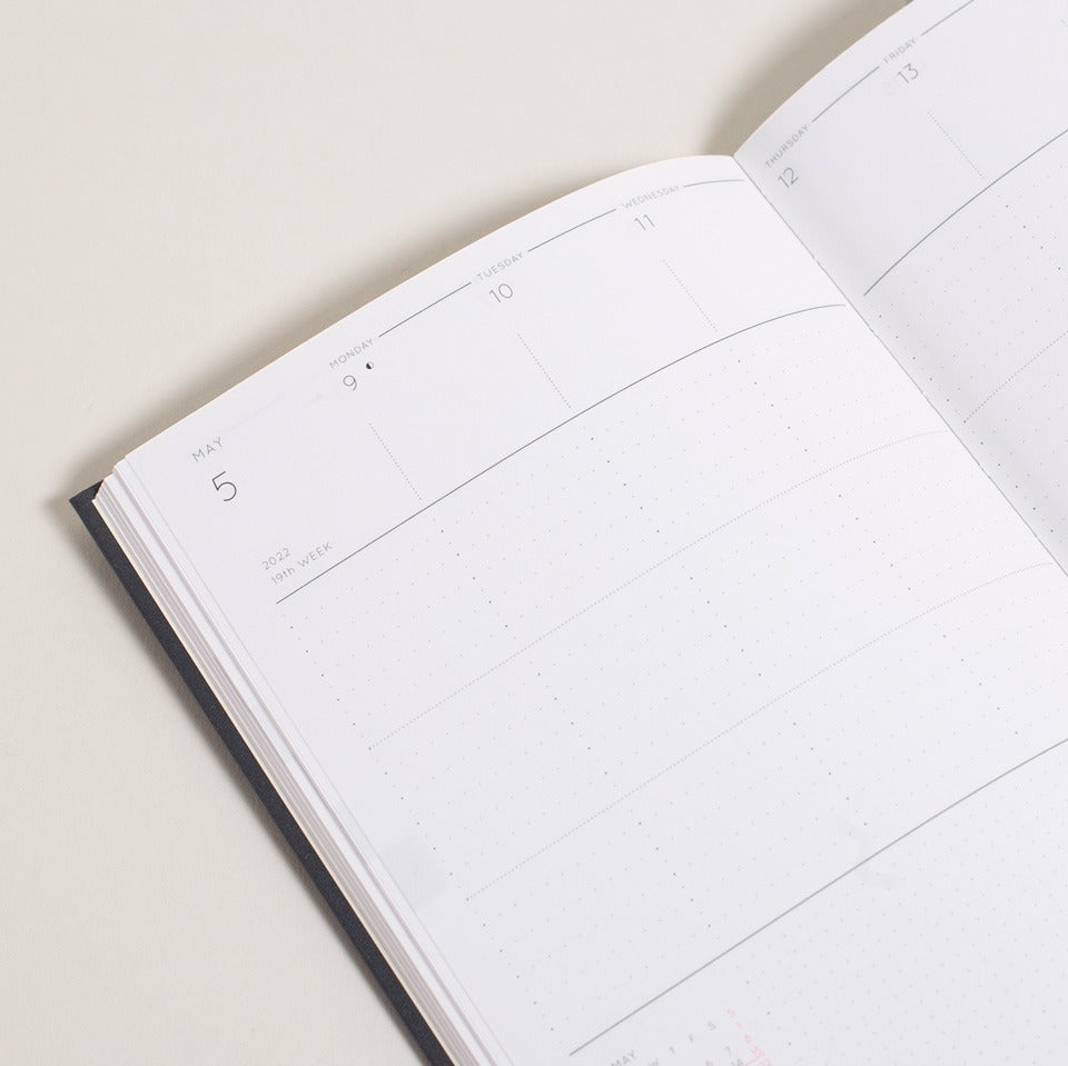 Journal Kalender 2026 / Diary Katy Weekly B6